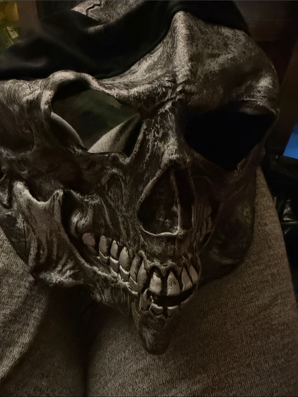 Rubber Skelton mask